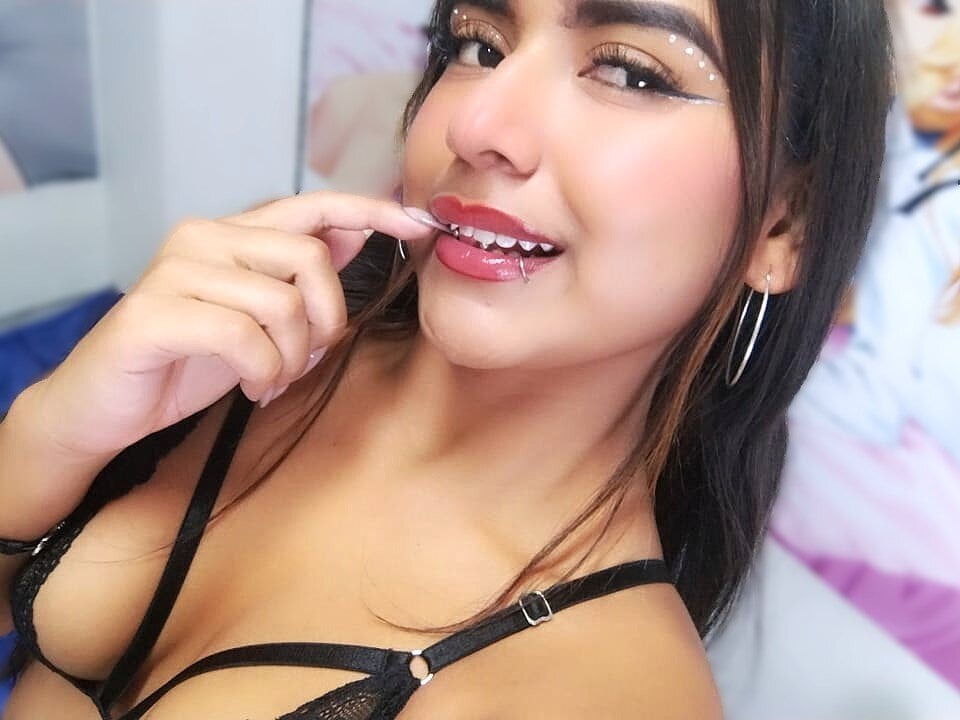 malena_hot Chatroom