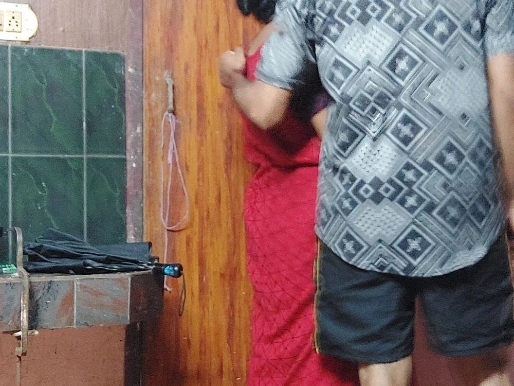 mallu_bindhu Chatroom