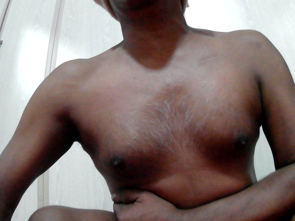 manwhoreslutdad Chatroom