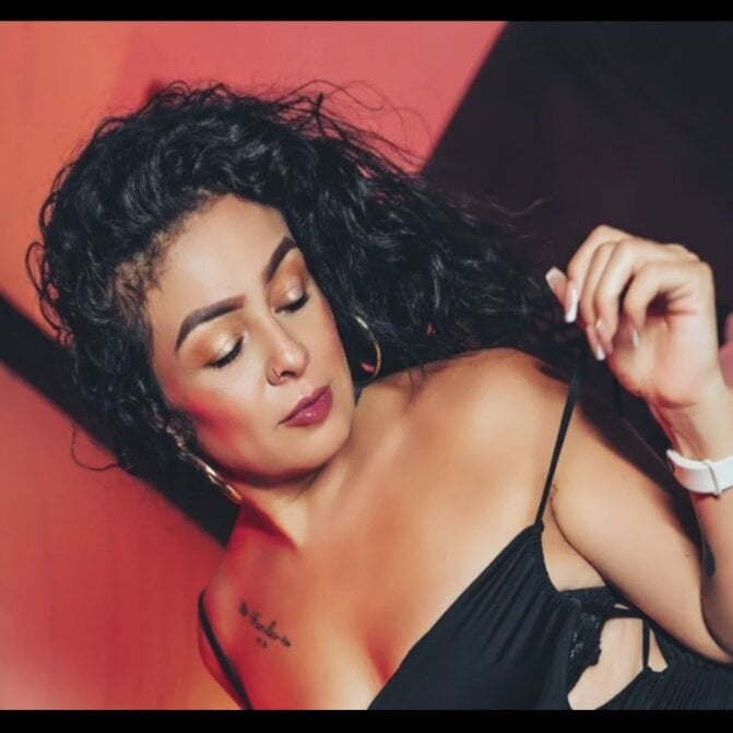 marcelaluxury Chatroom