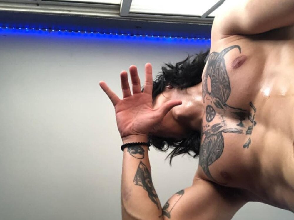 marcusraynolds Chatroom