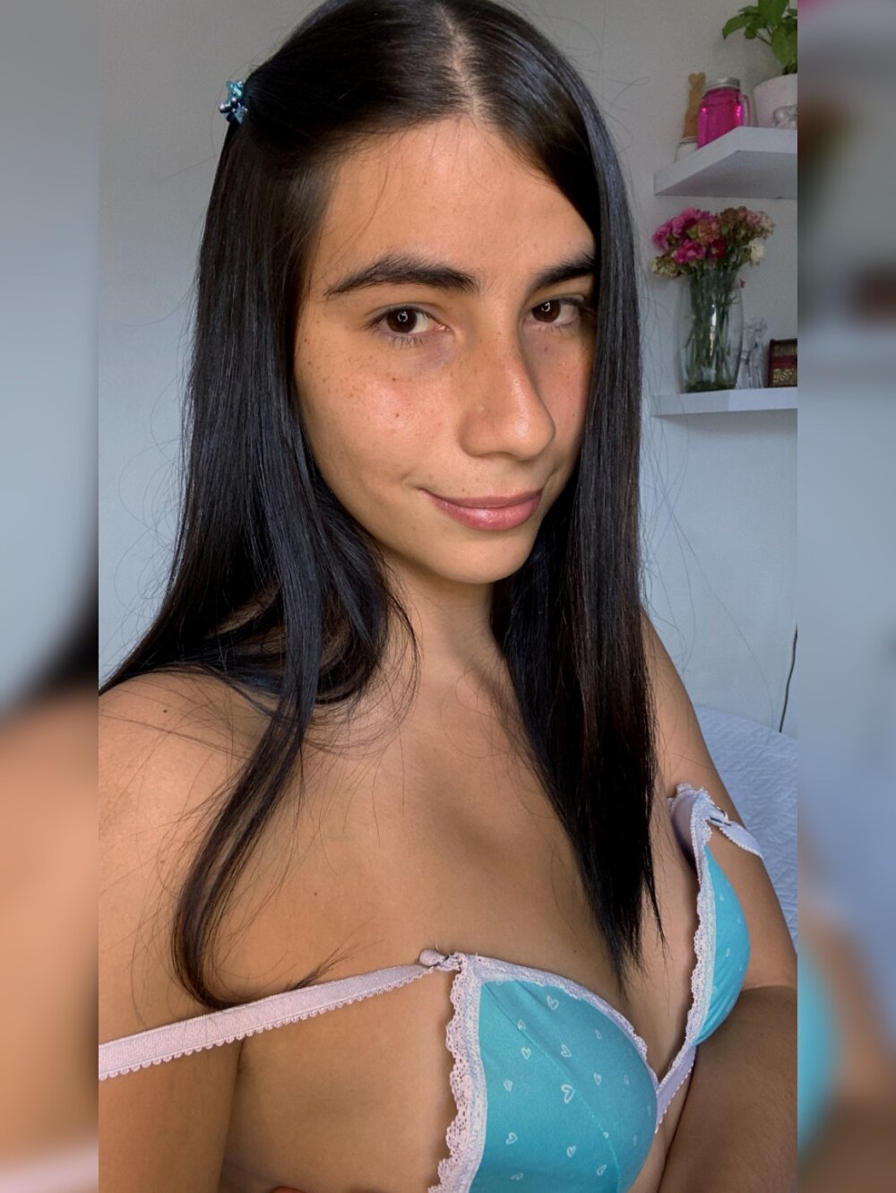 maria_felix Chatroom