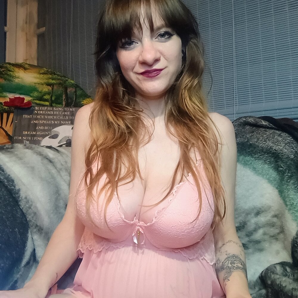 maribel672 Chatroom