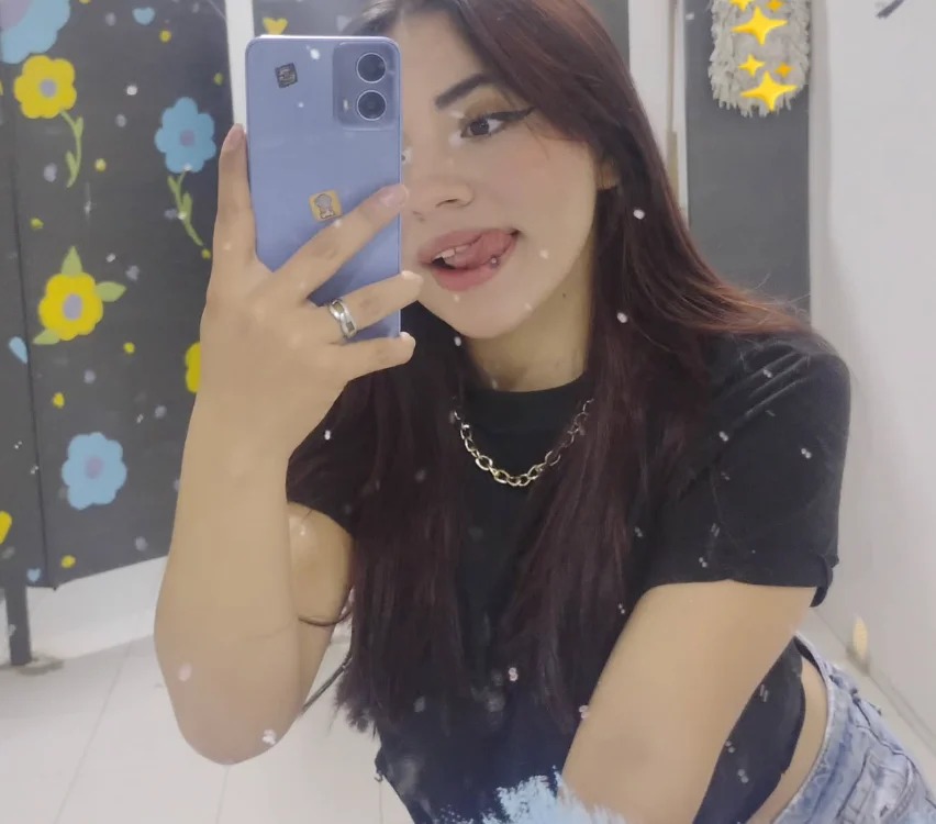 martina_7 Chatroom