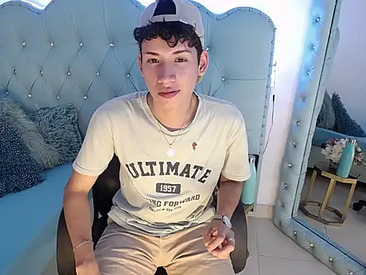 matteo-white1