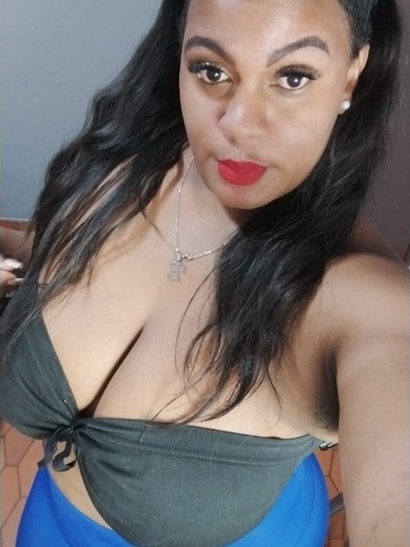 matureahomegirl Chatroom