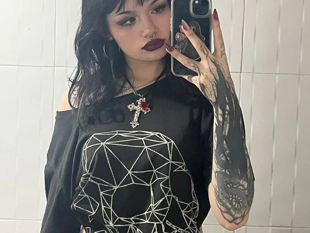 mavis_black Chatroom