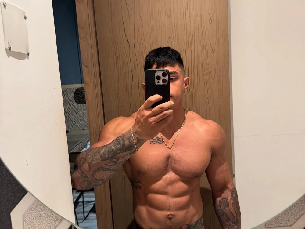 maximo_cams Chatroom