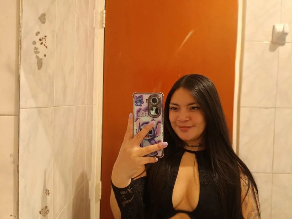 maya_corvell Chatroom