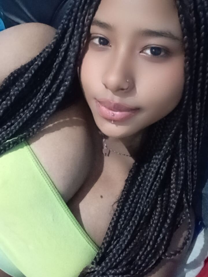 mayajones303av Chatroom