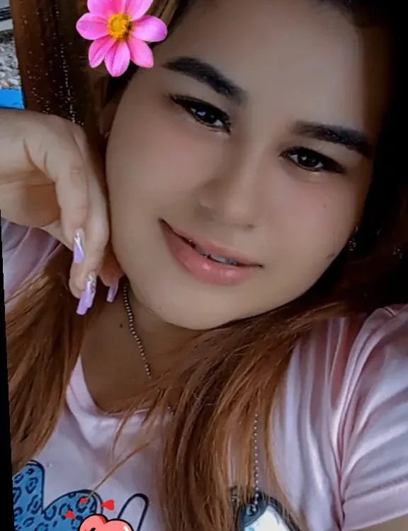 mayi_glow Chatroom