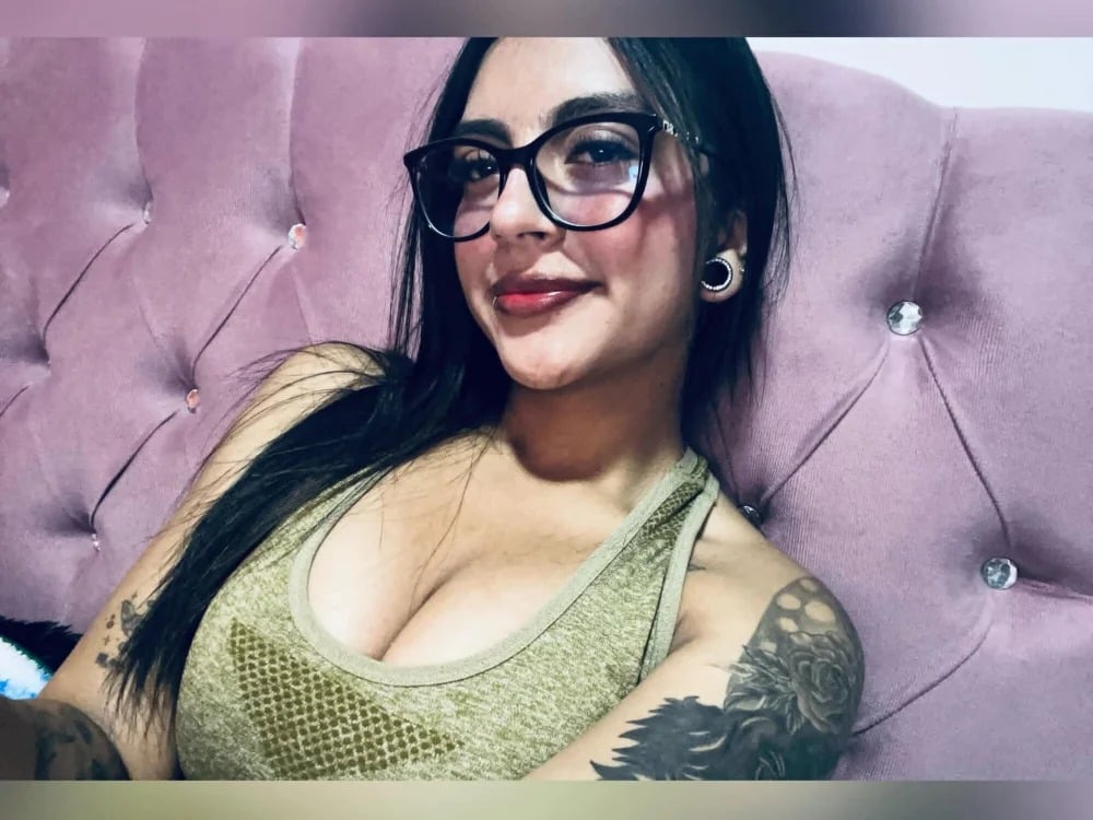 meghan_explicitpri Chatroom