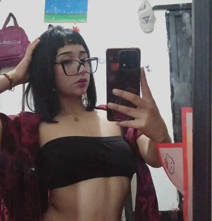 mia_bloom2 Chatroom