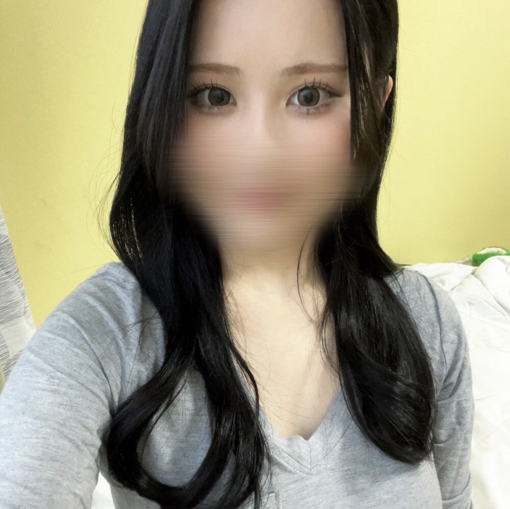 mia_mia_mmm Chatroom