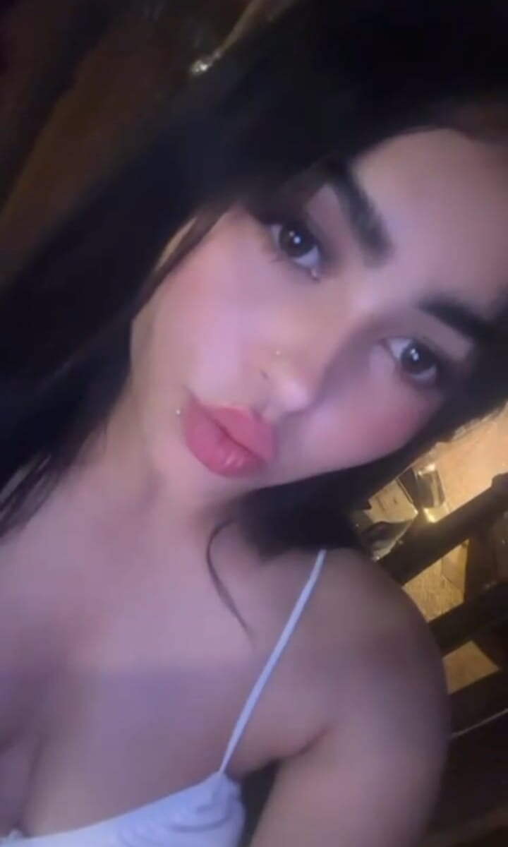 mia_violet8 Chatroom