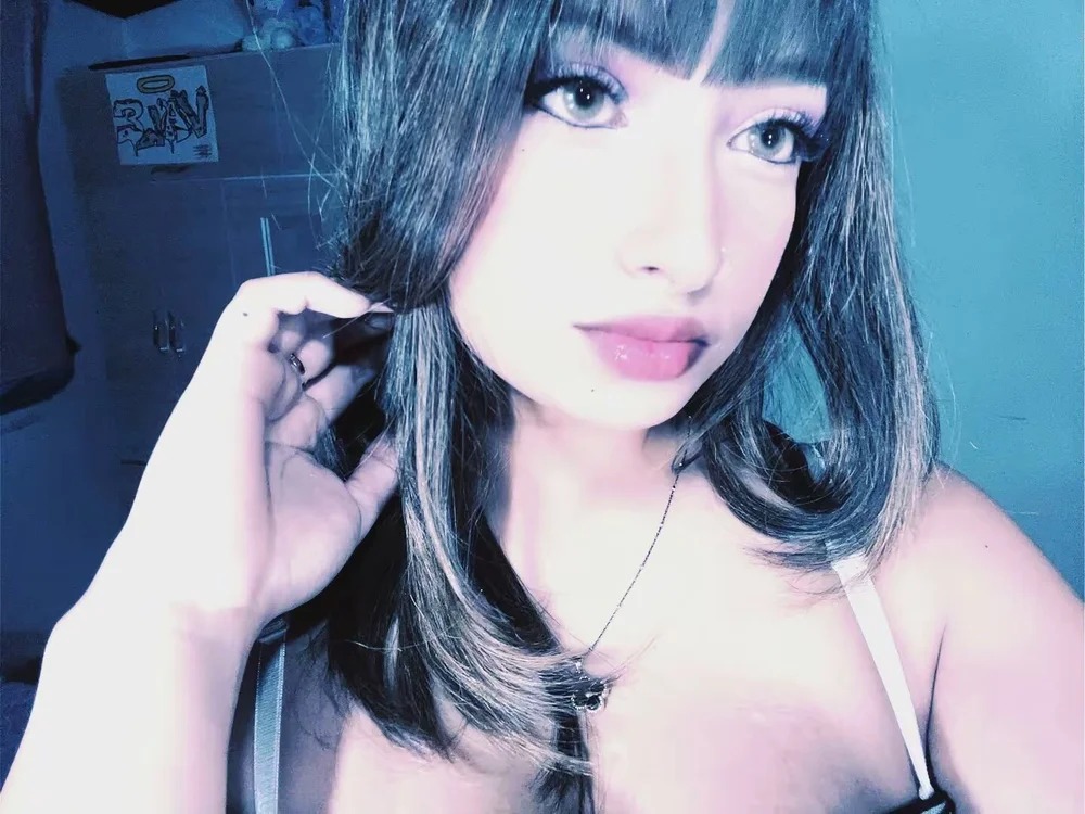miaa_hazel Chatroom