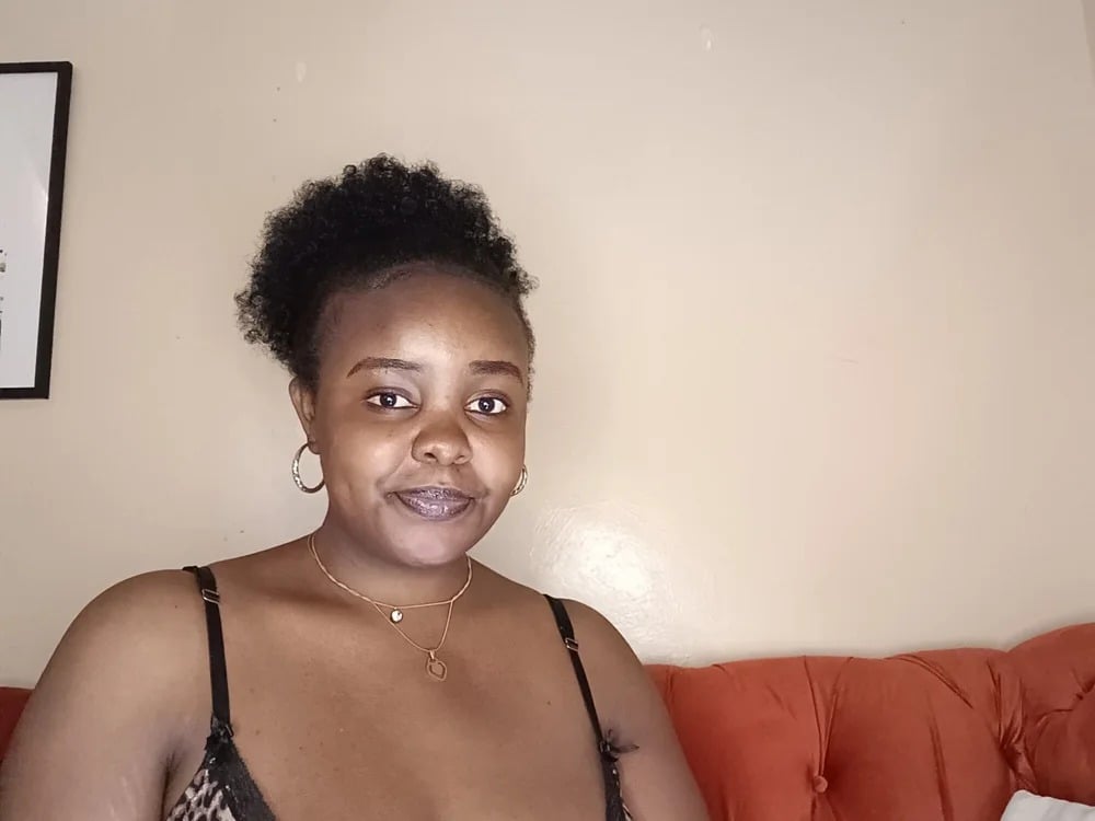 miahblack Chatroom
