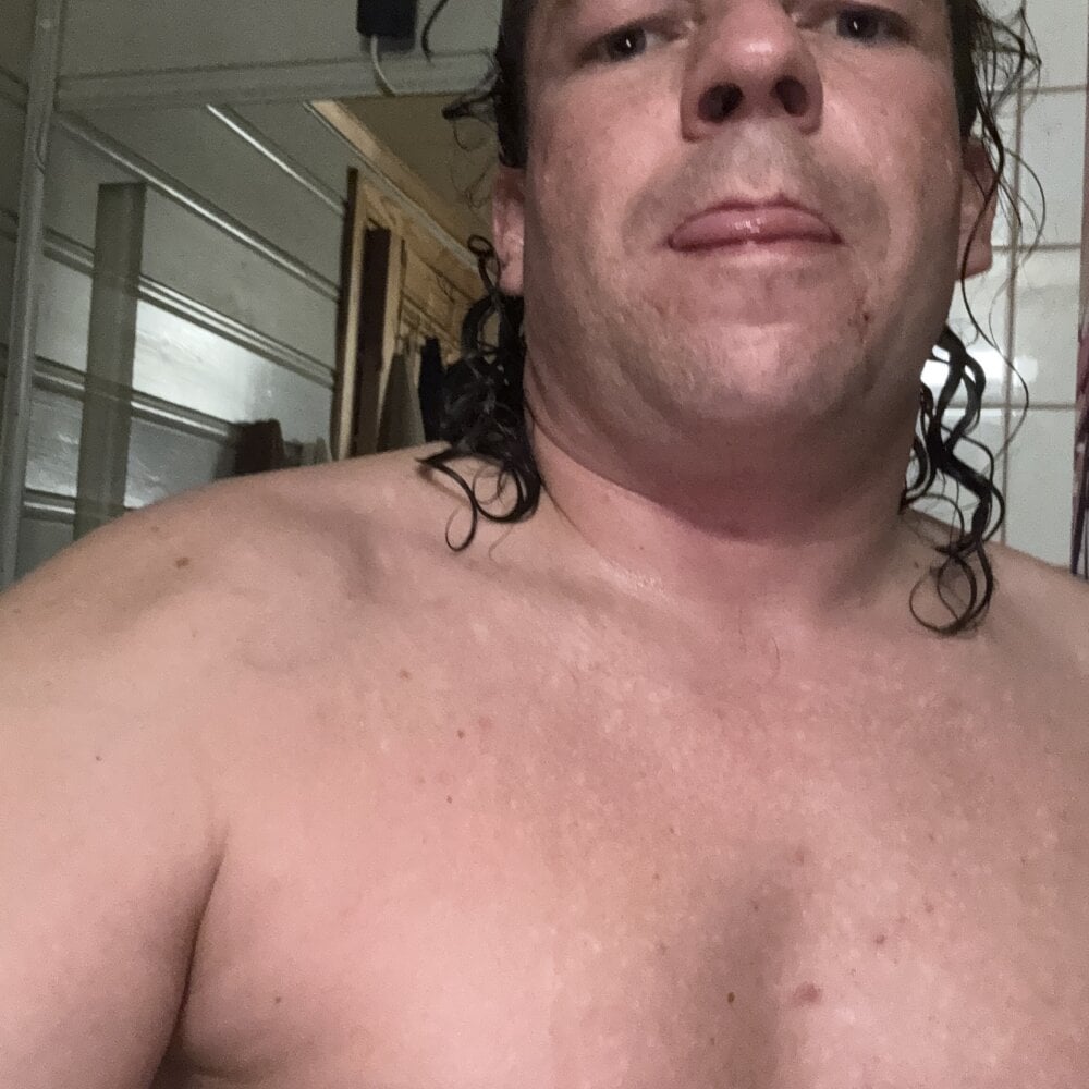 miguel910921 Chatroom