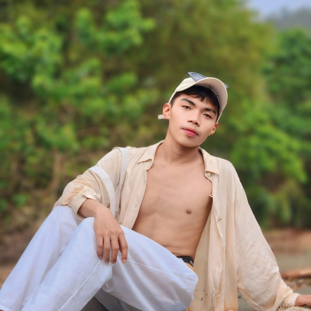 mike_cummer Chatroom