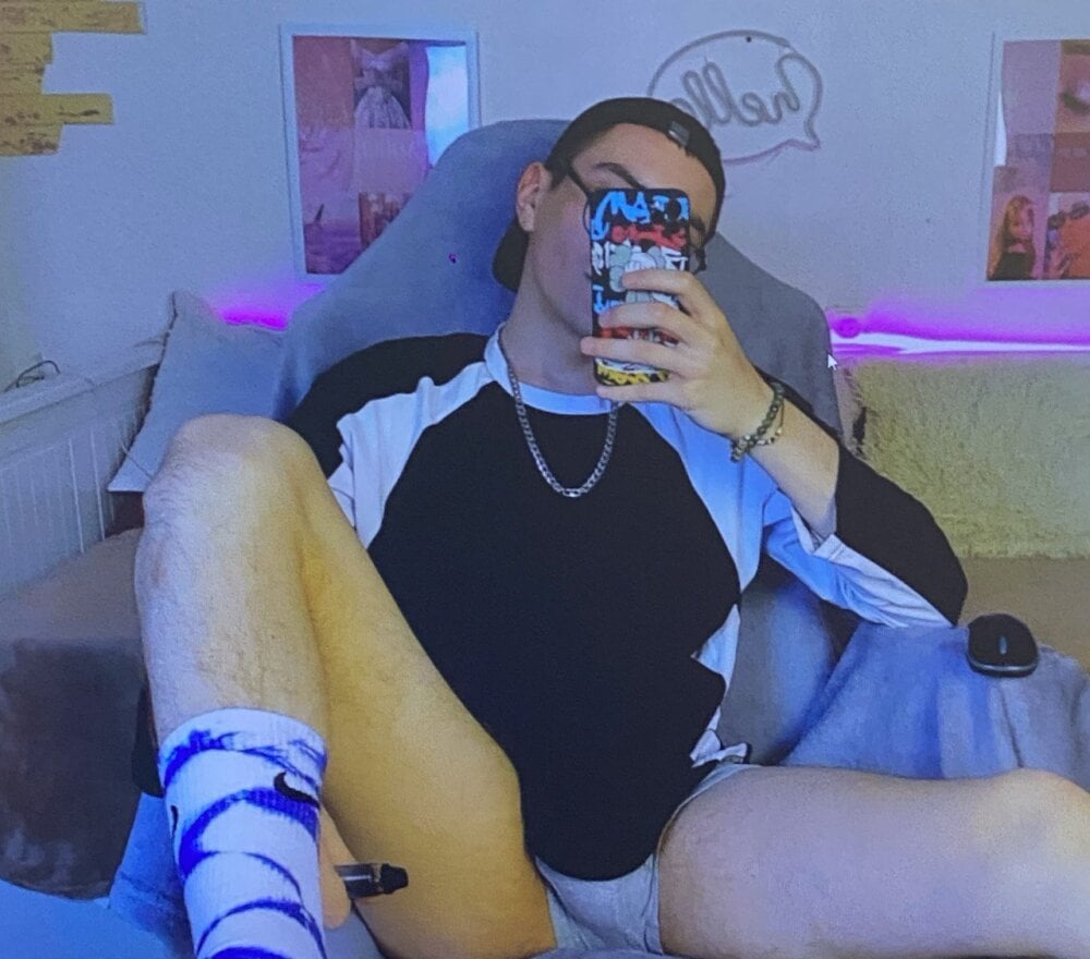 mike_jonson Chatroom