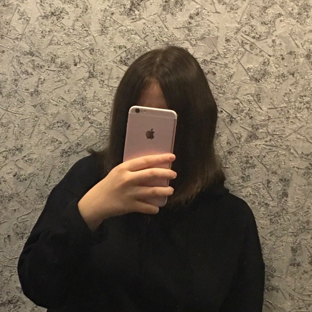 milana_red1 Chatroom