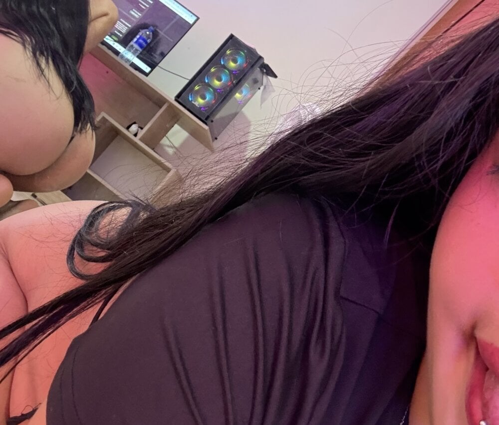 minie_flowerr Chatroom