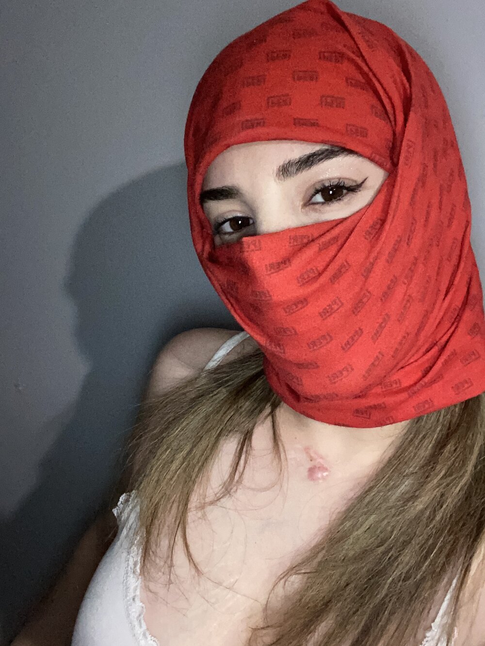 mira_Helioss Chatroom