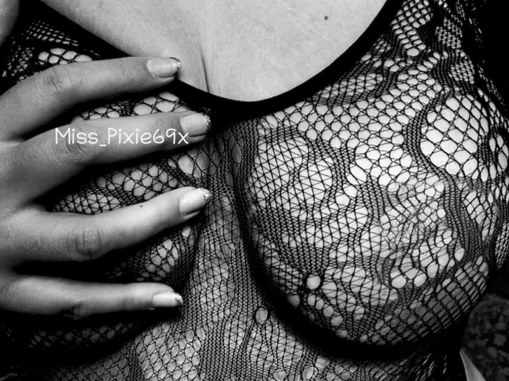miss_pixie69X Chatroom