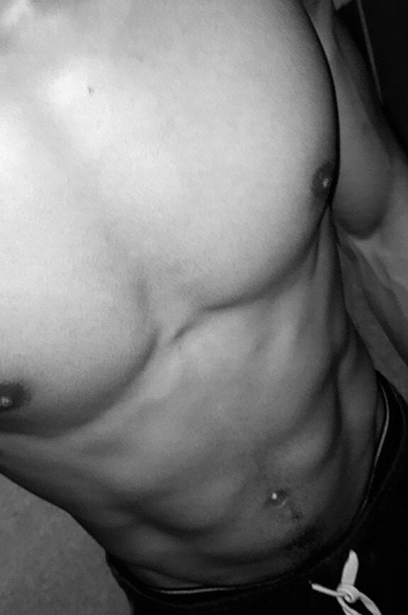 monstaschlong03 Chatroom