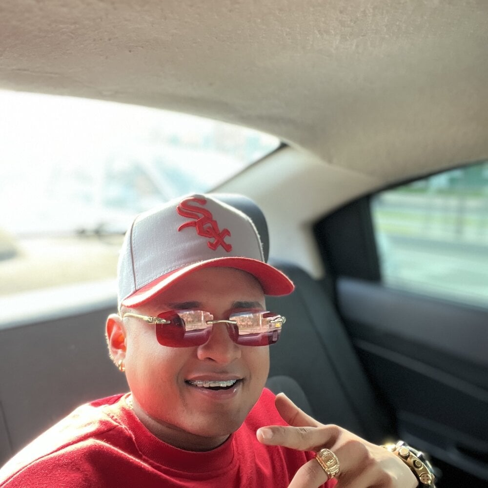 morenito_00987 Chatroom