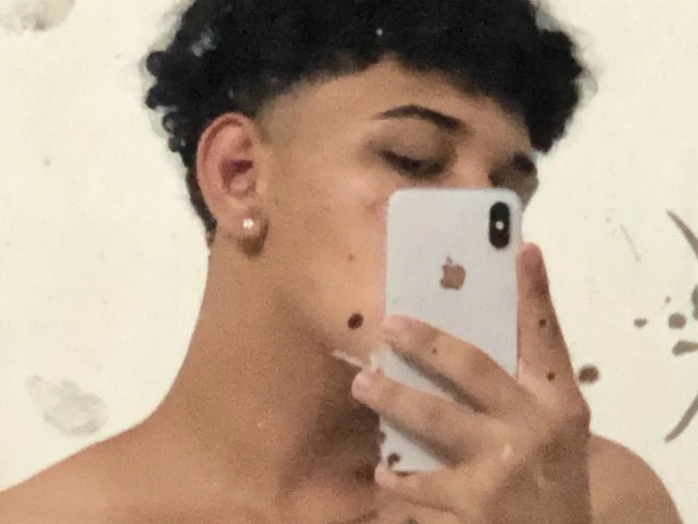 moreno__333 Chatroom