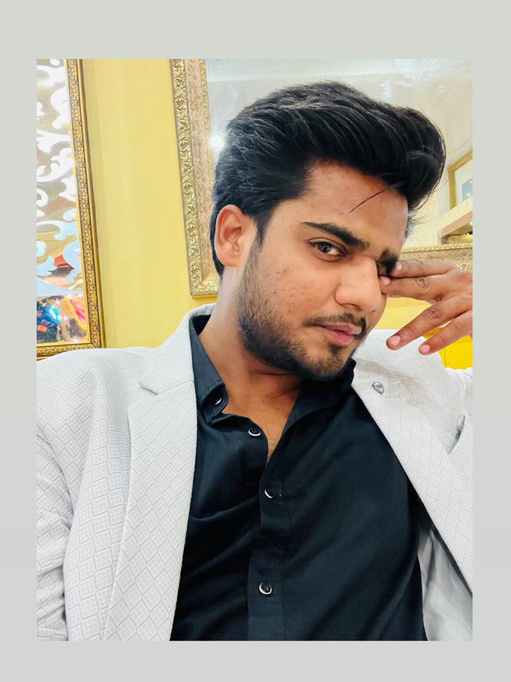 moto_khabry Chatroom