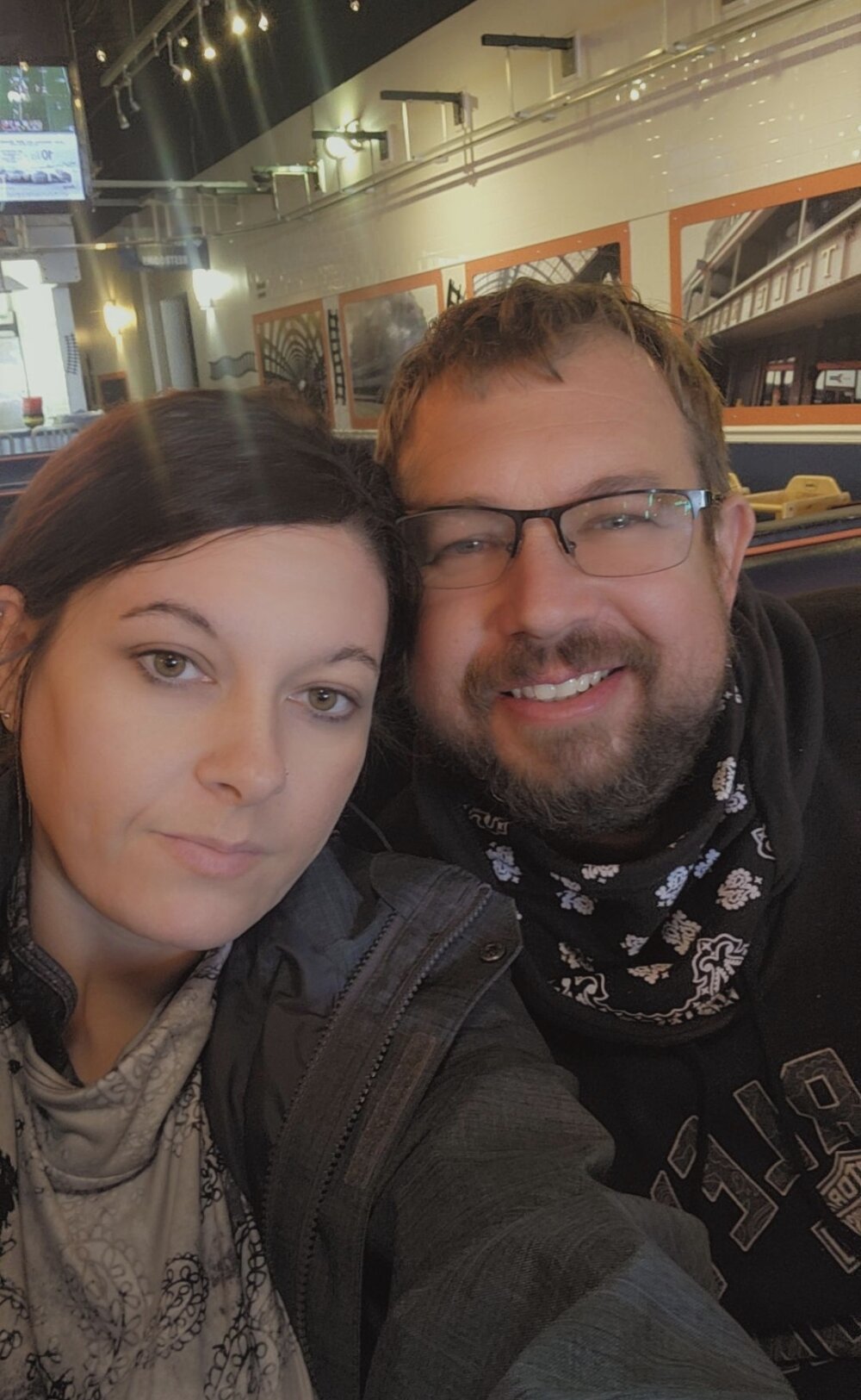 mr_girthyandsweetcheeks Chatroom