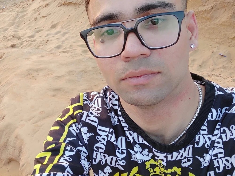 mukeshkumar0900 Chatroom