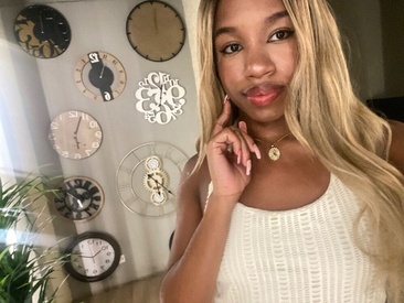 naomi-blaze