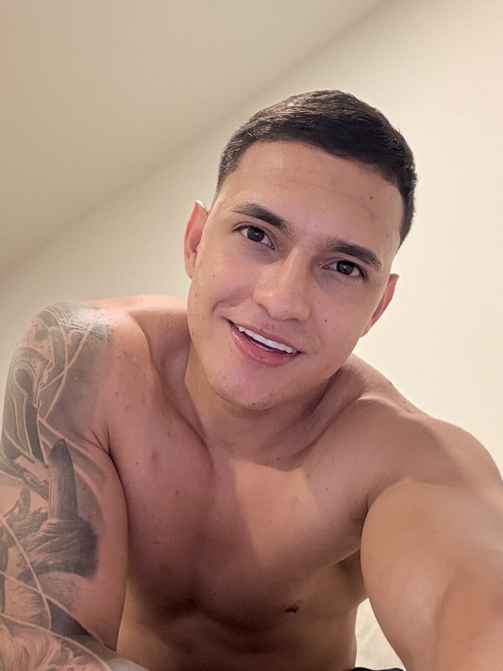 nathan_gross Chatroom