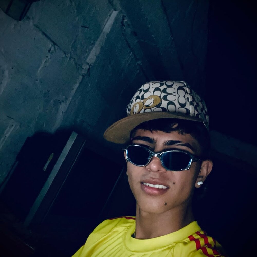 naughty_boy_Maicoll Chatroom