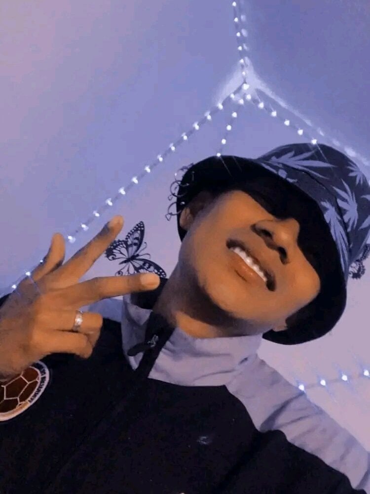 negrito_sexxxo Chatroom