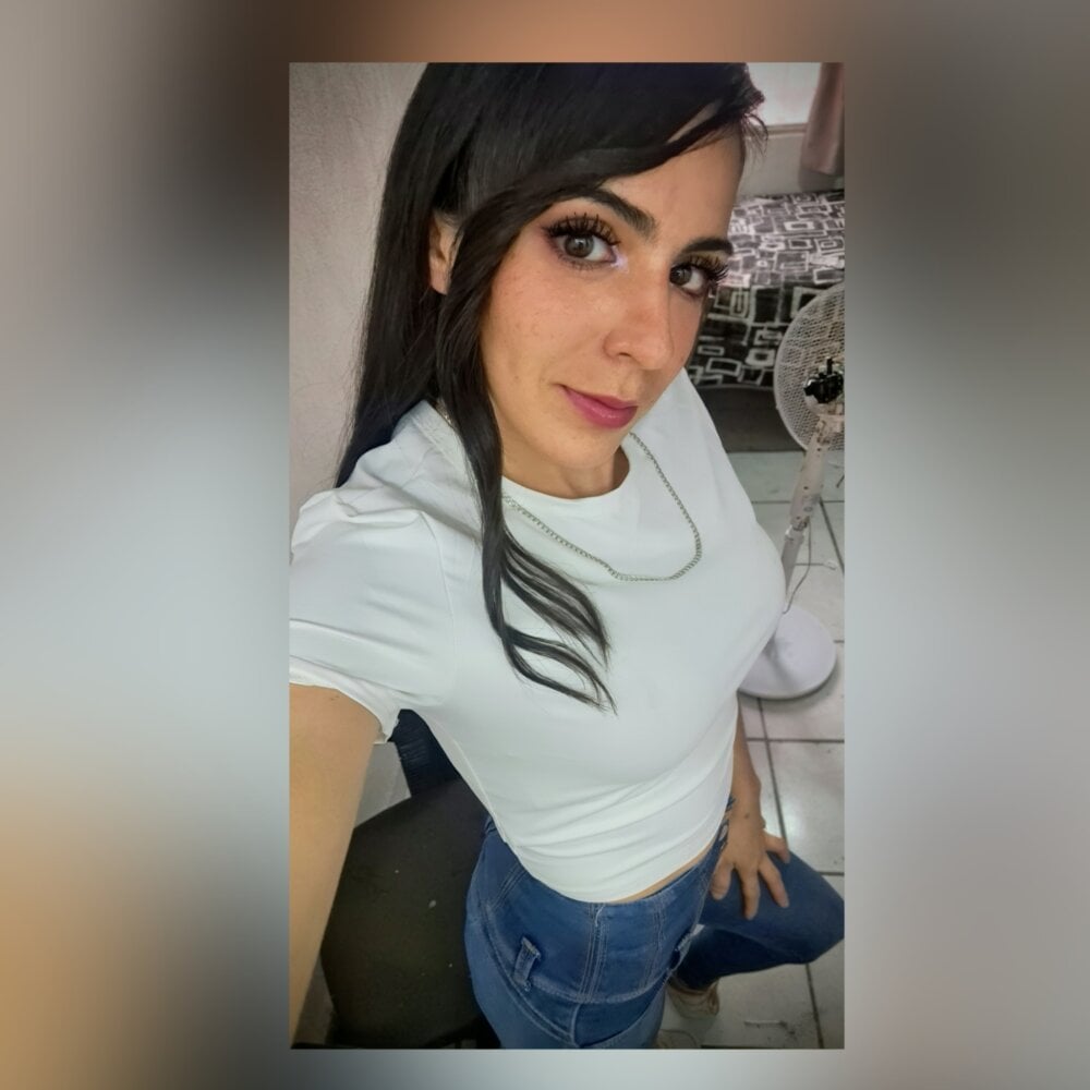 nenalinda69 Webcam Profile Picture nenalinda69 Chatroom