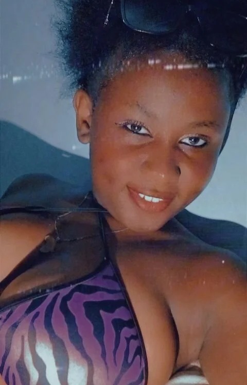 neyzee21 Chatroom