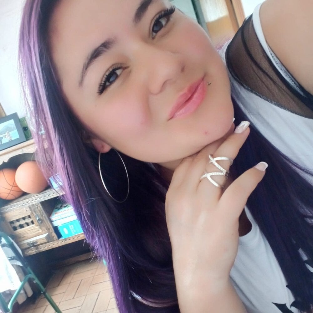 nia_desiree Chatroom