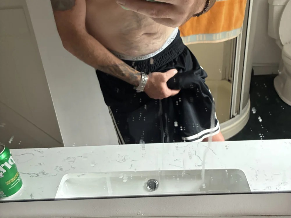 niceguybigcock Chatroom