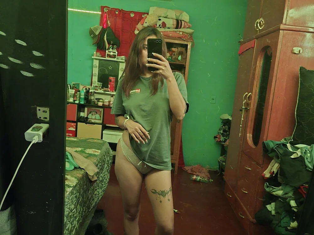 ninaGLA Chatroom
