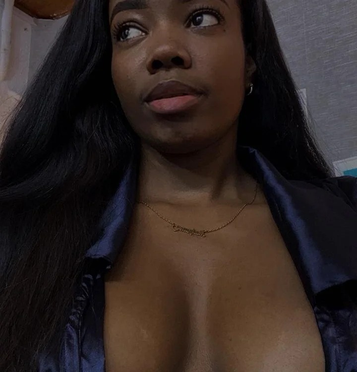 nina_bae Chatroom