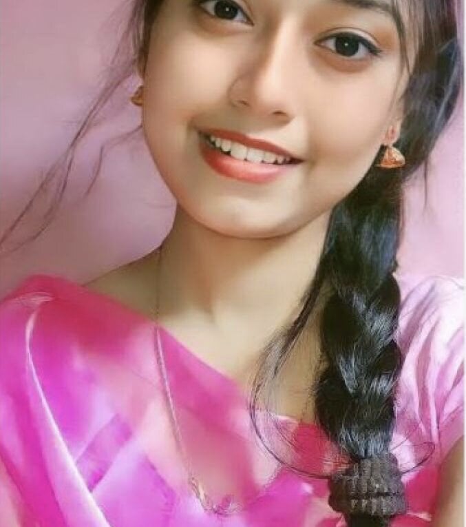 niyati001 Webcam Profile Picture niyati001 Chatroom