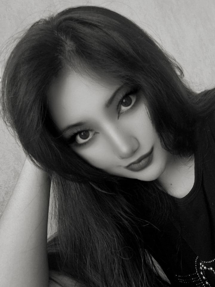 noa_bloom Chatroom