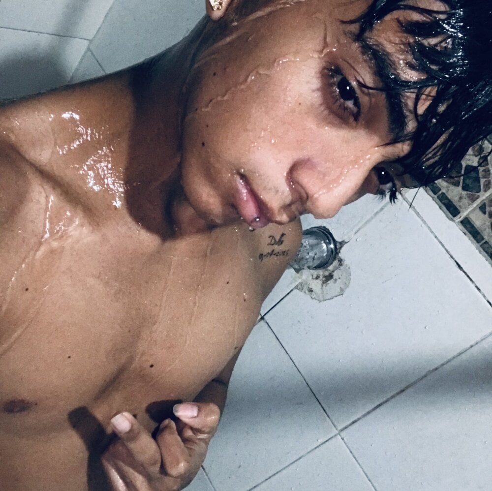 noah_dirty01 Chatroom