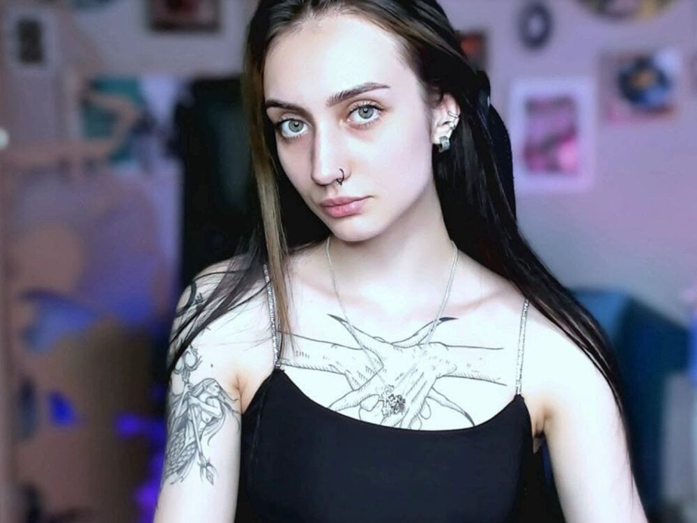 olivianorton Chatroom