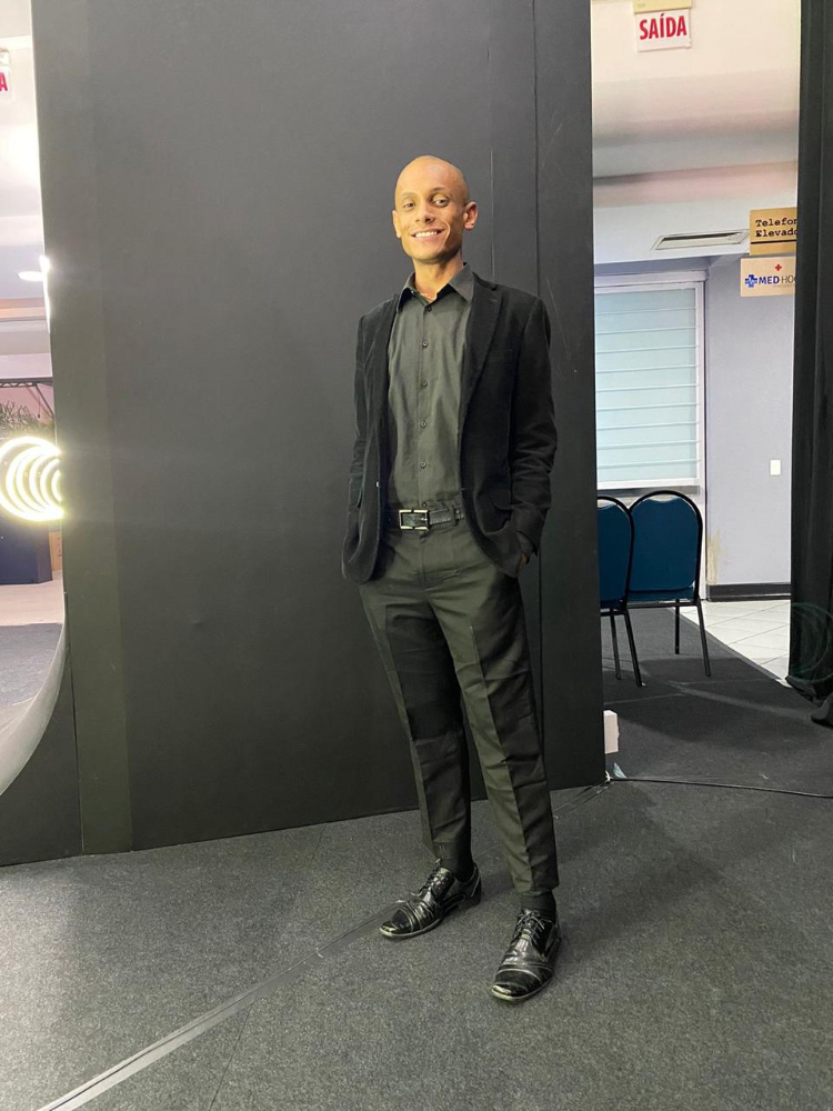 otaviogalvan Chatroom