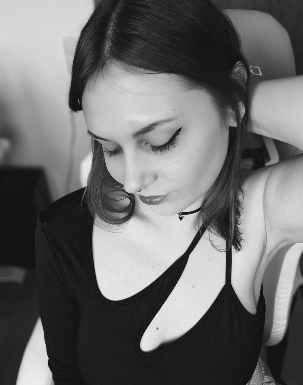 ox_Tricia Chatroom